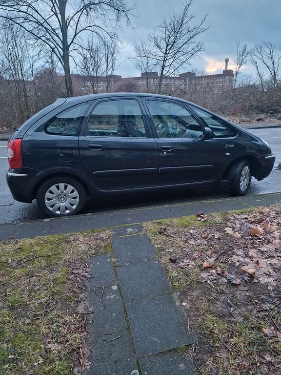 Gebraucht Citroën Xsara Picasso Exclusive 116 PS (85 kW) 2005 Blau Van / Kleinbus