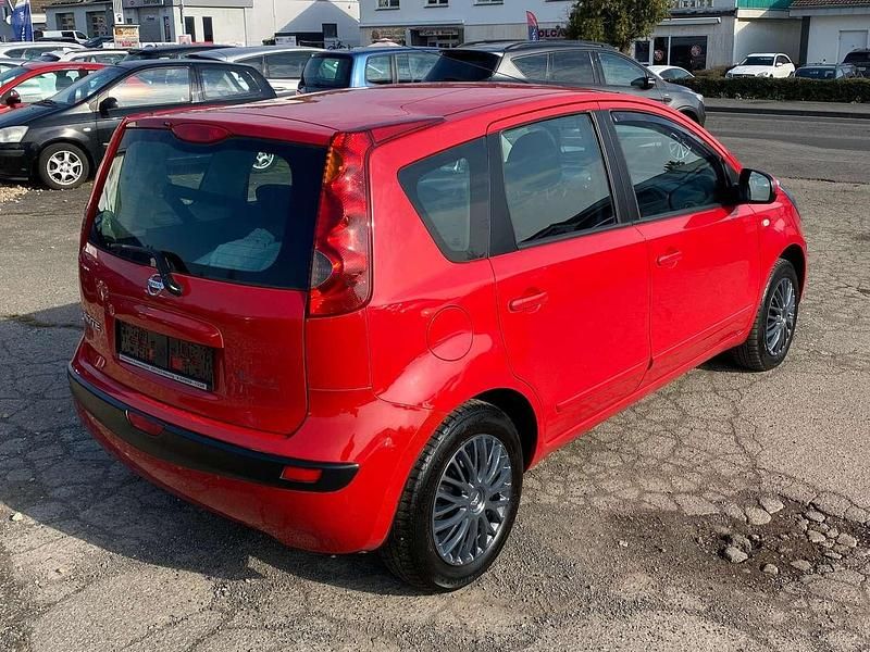 Gebraucht Nissan Note Acenta 110 PS (80 kW) 2007 Red (s) Kleinwagen