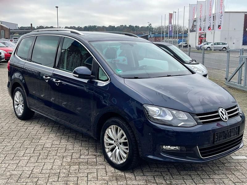 Gebraucht VW Sharan Comfortline 170 PS (125 kW) 2010 Blau Van / Kleinbus