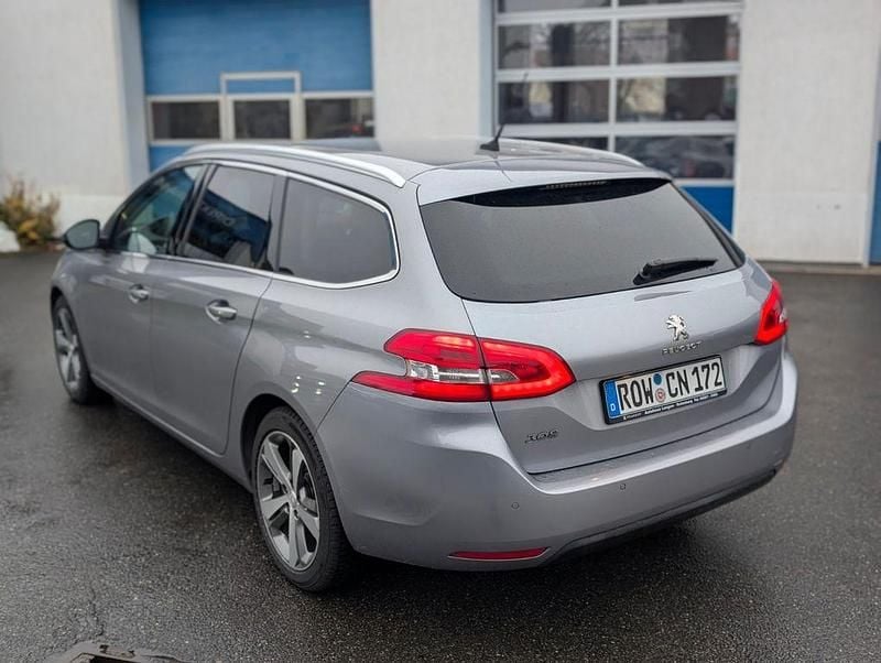 Gebraucht Peugeot 308 SW Allure 150 PS (110 kW) 2018 Silber Kombi