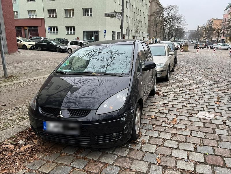 Gebraucht Mitsubishi Colt 70 PS (51 kW) 2008 Schwarz Kleinwagen