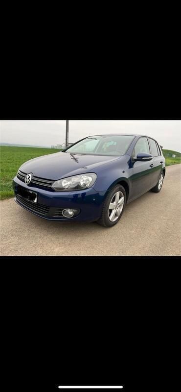 Blau Gebraucht 2011 VW Golf VI Kleinwagen | 6.999 € - Bild 1/4