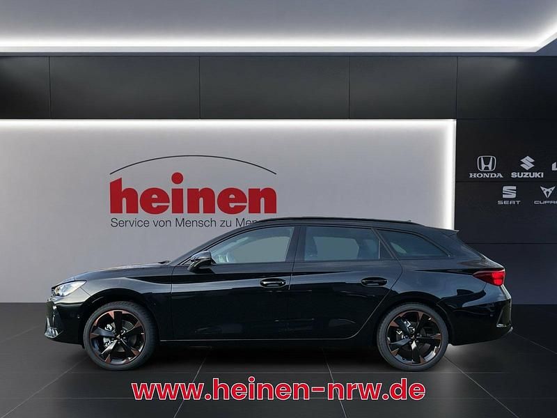 Neu Cupra Leon 150 PS (110 kW) 2025 Schwarz Limousine