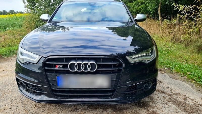 Schwarz Gebraucht 2014 Audi S6 Kombi | 29.500 € (Fairer Preis) - Bild 1/4