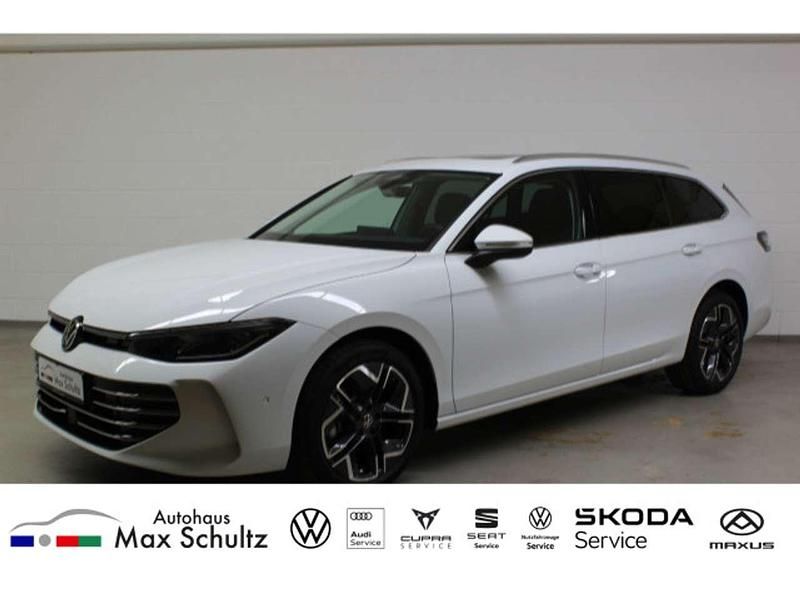 Weiß Gebraucht 2024 VW Passat Elegance Kombi | 39.990 € (Superpreis) - Bild 1/3