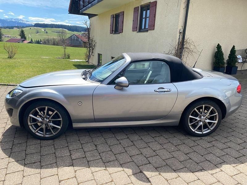 Używany Mazda MX5 126 KM (92 kW) 2011 Srebrny Kabriolet