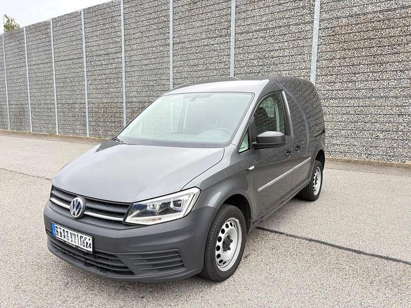 Grau Gebraucht 2020 VW Caddy Van / Kleinbus | 11.900 € - Bild 1/4