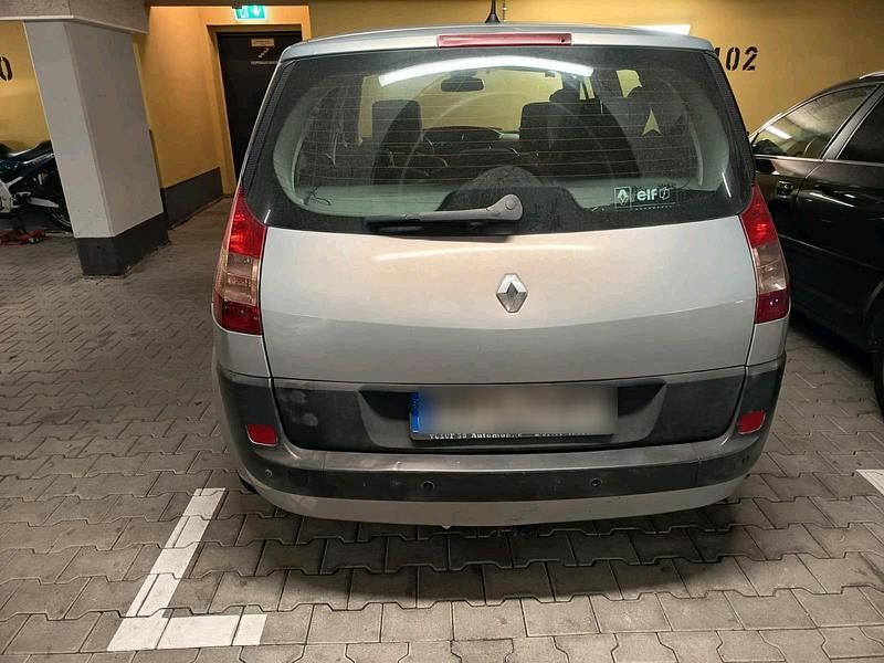 Gebraucht Renault Scénic II 113 PS (83 kW) 2004 Grau Van / Kleinbus