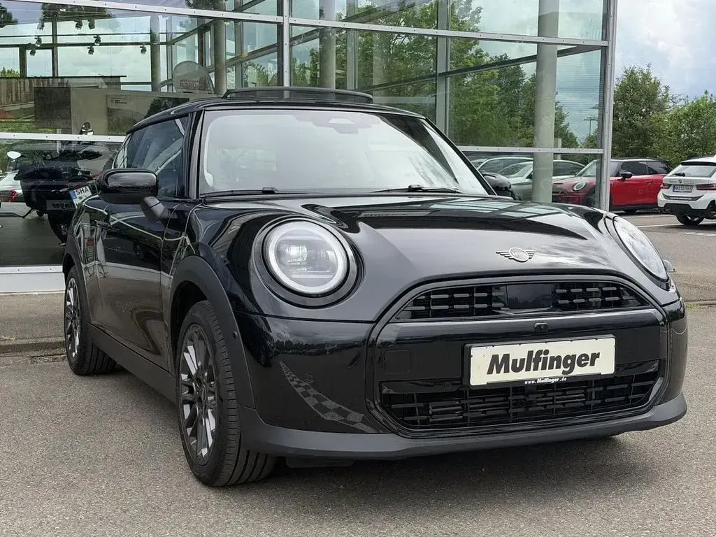 Occasion Mini Cooper 114 kW (156 PK) 2025 Zwart Hatchback