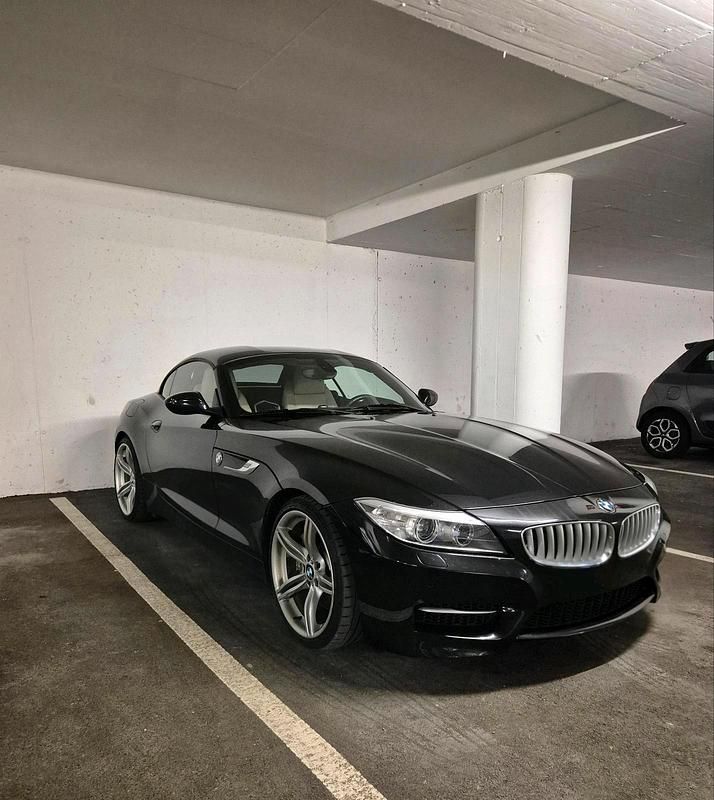 Gebraucht BMW Z4 Comfort Edition 306 PS (225 kW) 2013 Schwarz Cabrio