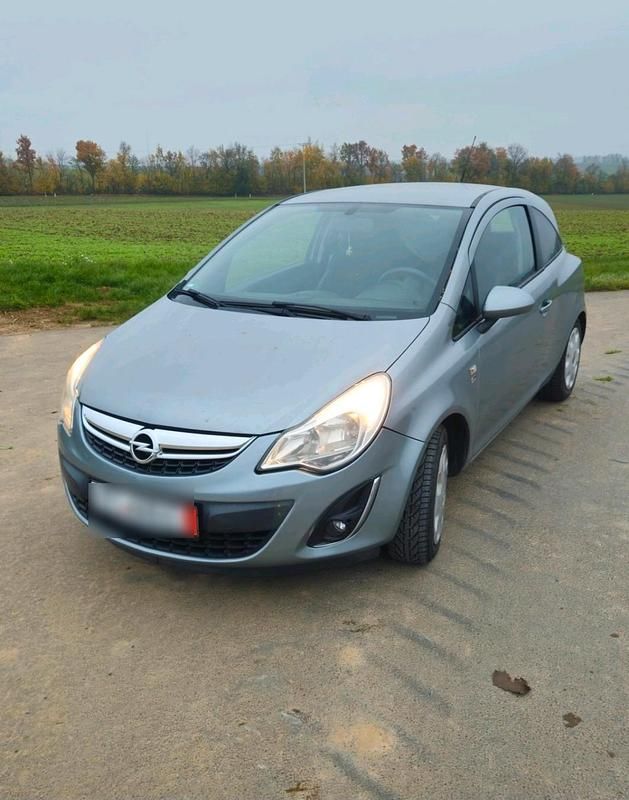 Second-hand Opel Corsa 100 CP (73 kW) 2012 Hatchback