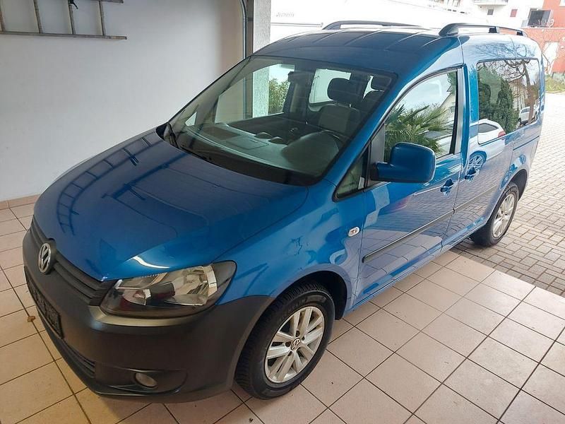 Gebraucht VW Caddy Trendline 105 PS (77 kW) 2012 Blau Van / Kleinbus