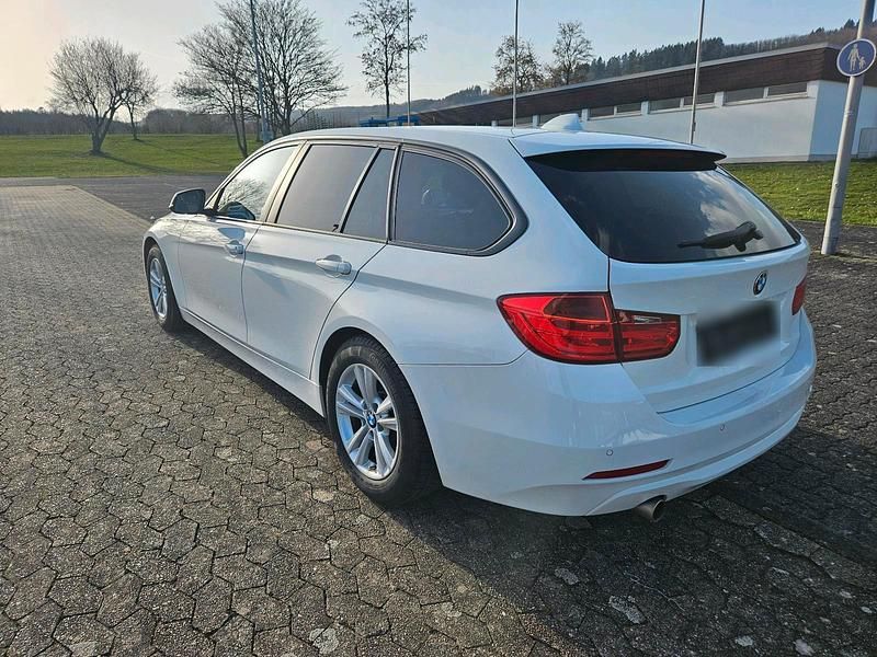 Gebraucht BMW 316 116 PS (85 kW) 2014 Weiß Kombi