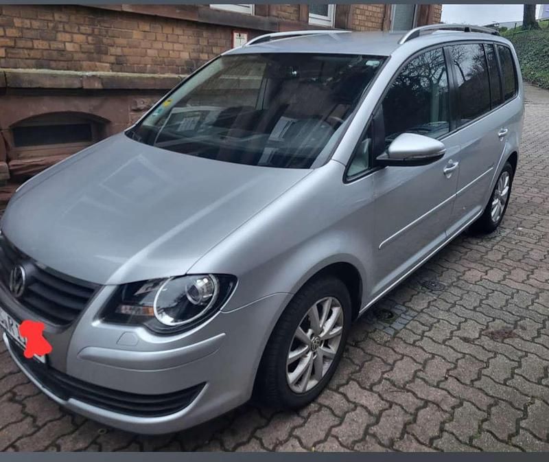 Gebraucht VW Touran Freestyle 105 PS (77 kW) 2009 Grau Van / Kleinbus