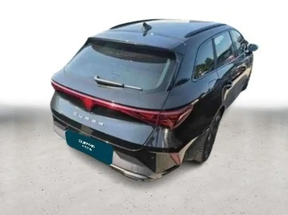 Gebraucht Cupra Leon 150 PS (110 kW) 2025 Schwarz Limousine