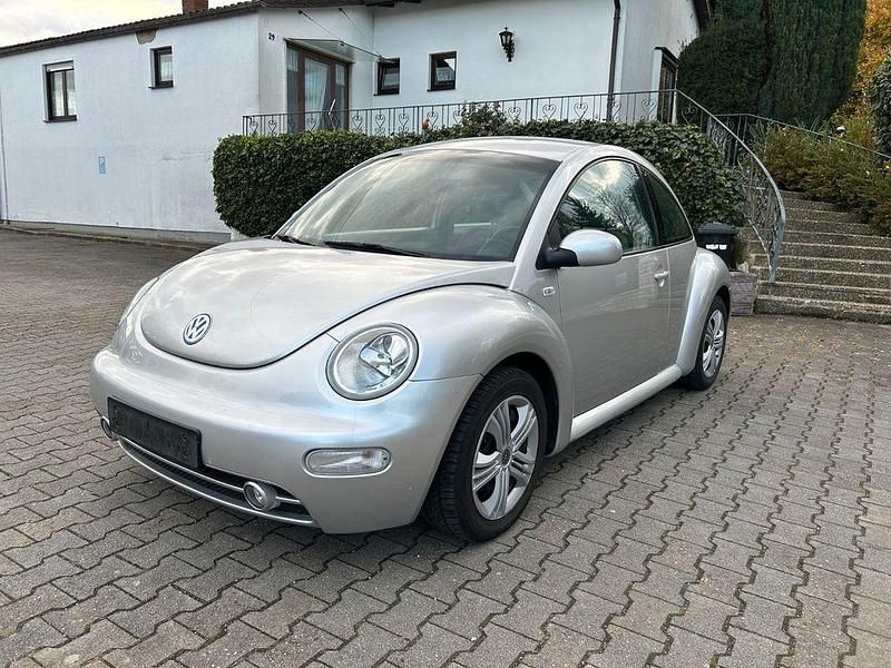 Silber Gebraucht 2002 VW Beetle Style Limousine | 700 € (Superpreis) - Bild 1/4