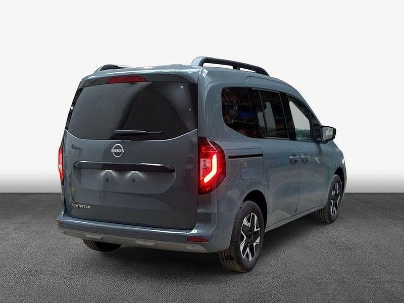 Gebraucht Nissan Townstar Tekna 131 PS (96 kW) 2025 Grau Van