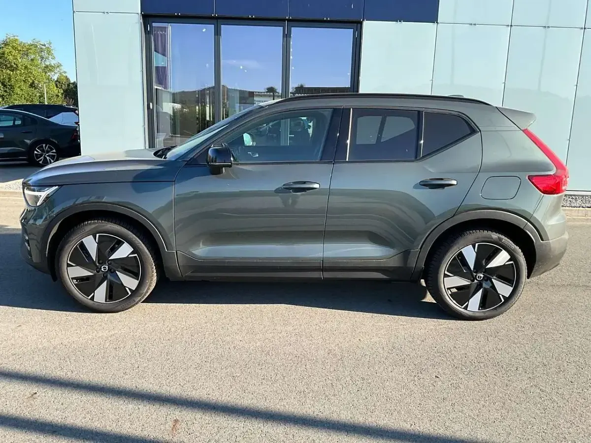 Gebraucht Volvo EX40 Plus 185 kW (252 PS) 2026 Grün SUV