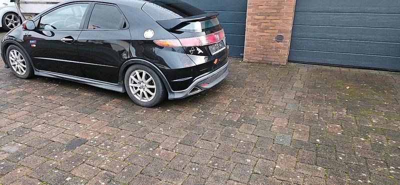 Gebraucht Honda Civic Type S 99 PS (72 kW) 2008 Schwarz Limousine