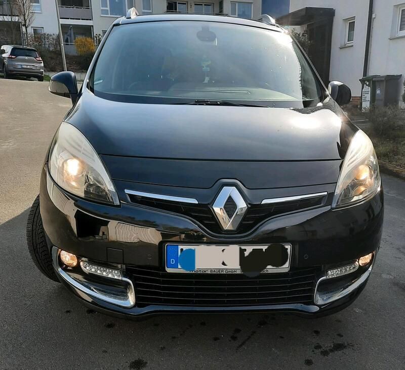 Schwarz Gebraucht 2014 Renault Grand Scénic III Van / Kleinbus | 7.100 € (Etwas zu teuer) - Bild 1/4