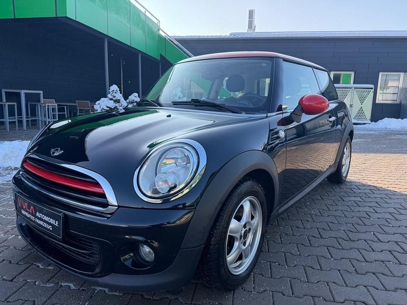 Gebraucht Mini Cooper Salt 98 PS (72 kW) 2014 Schwarz Kleinwagen