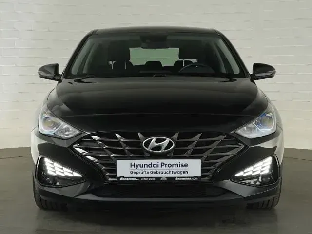 Gebraucht Hyundai i30 Edition 30 160 PS (117 kW) 2022 Phantom black Limousine