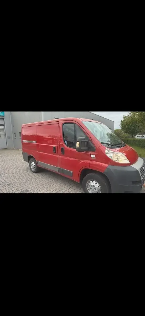 Gebraucht Fiat Ducato 100 PS (73 kW) 2012 Rot Van