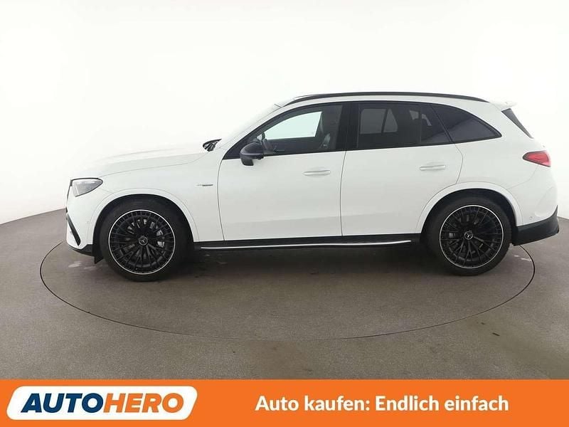 Gebraucht Mercedes GLC43 AMG AMG 421 PS (309 kW) 2024 Opalithweiss SUV