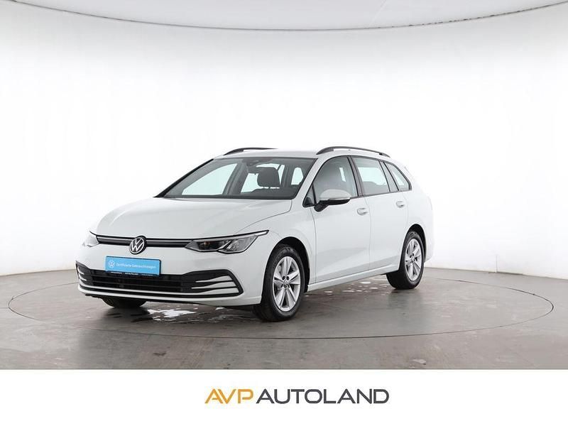 Gebraucht VW Golf VIII 116 PS (85 kW) 2022 Weiß Kombi