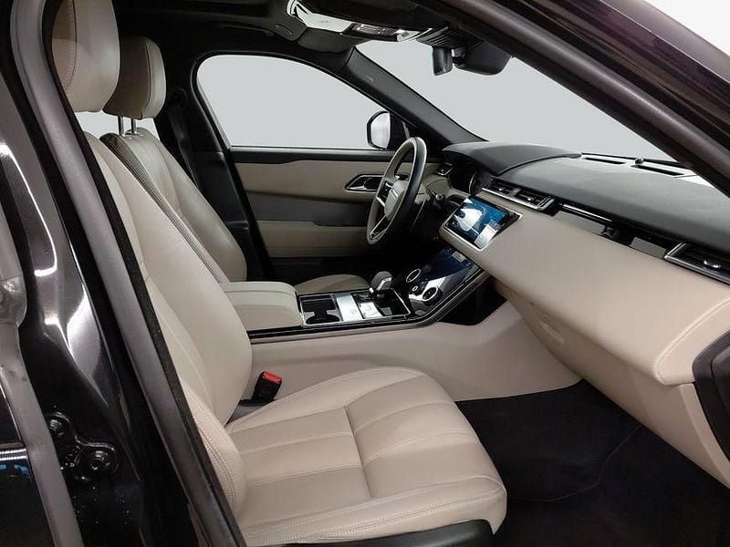 Gebraucht Land Rover Range Rover Velar SE Dynamic 300 PS (220 kW) 2022 Santorini black metallic SUV
