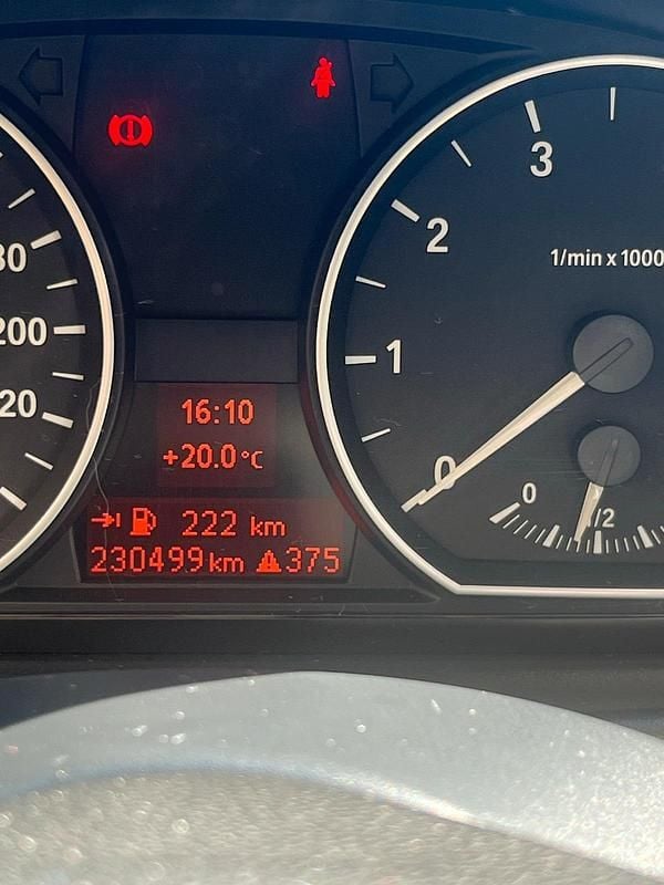 Gebraucht BMW 120 120 PS (88 kW) 2006 Schwarz Kleinwagen