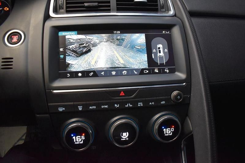 Gebraucht Jaguar E-Pace R-Dynamic 241 PS (177 kW) 2019 Schwarz SUV