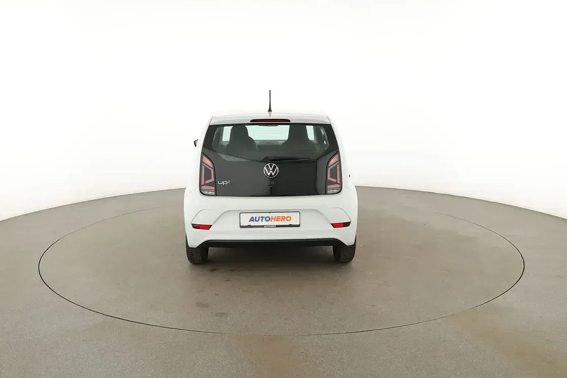 Gebraucht VW up! 65 PS (47 kW) 2021 Weiß Kleinwagen