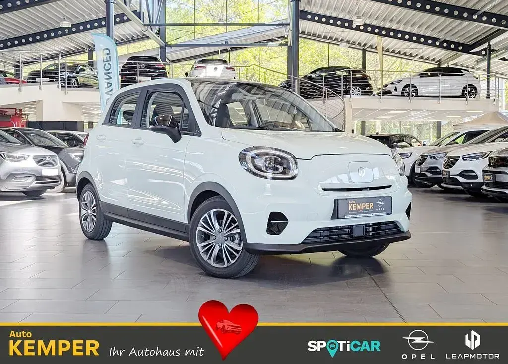 Używany Leapmotor T03 69 kW (95 KM) 2026 Hatchback