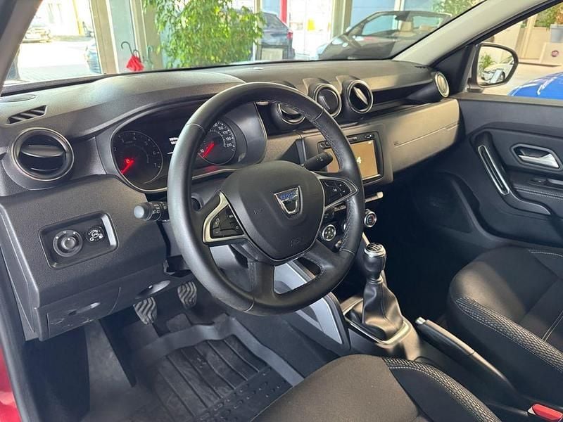 Gebraucht Dacia Duster Prestige 114 PS (83 kW) 2019 Rot SUV