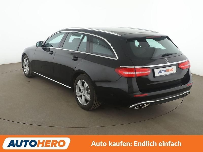 Gebraucht Mercedes E200 Avantgarde 184 PS (135 kW) 2017 Schwarz Kombi