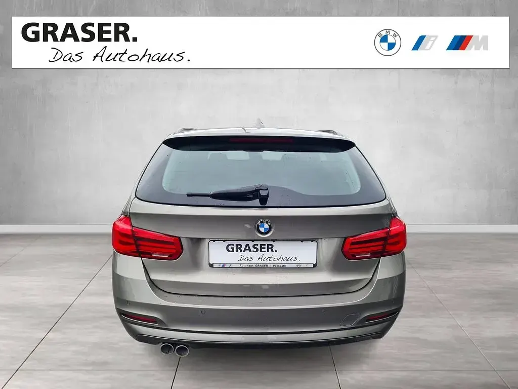 Gebraucht BMW 320 Advantage 190 PS (139 kW) 2019 Silber Kombi