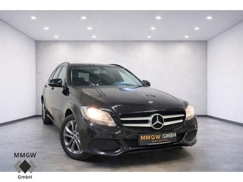 Gebraucht Mercedes C200 240 PS (176 kW) 2018 Schwarz Kombi