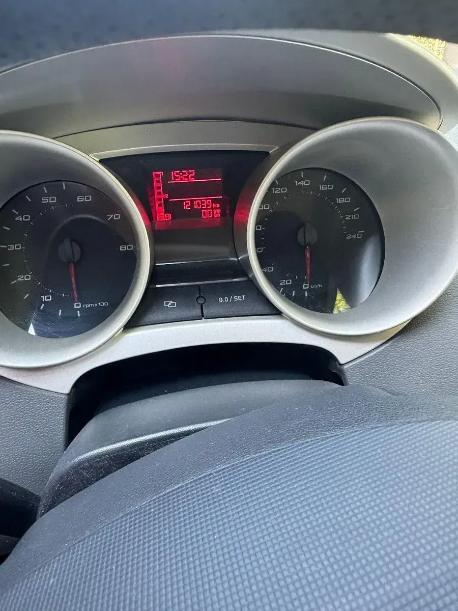 Gebraucht Seat Ibiza Style 105 PS (77 kW) 2011 Weiß Kleinwagen