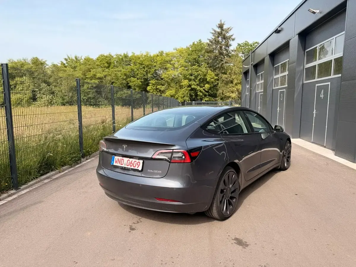 Gebraucht Tesla Model 3 339 kW (462 PS) 2019 Limousine
