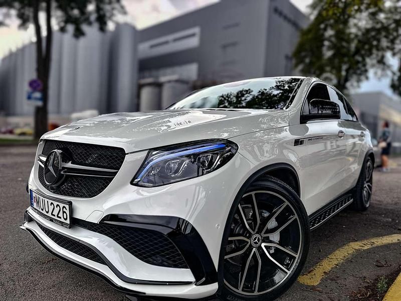 Gebraucht 2016 Mercedes GLE350 AMG line Coupé | 39.500 € - Bild 1/4