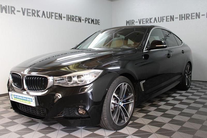 Schwarz Gebraucht 2016 BMW 330 M Sport Limousine | 24.999 € (Fairer Preis) - Bild 1/4