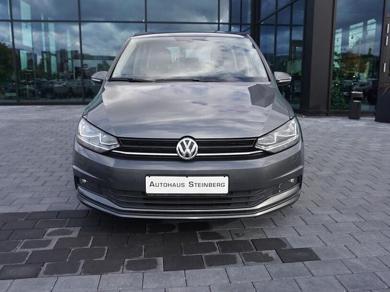 Schwarz Gebraucht 2019 VW Touran Trendline Van / Kleinbus | 12.600 € (Fairer Preis) - Bild 1/4