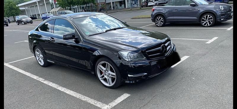 Gebraucht Mercedes C220 Avantgarde 2012 Schwarz Coupé