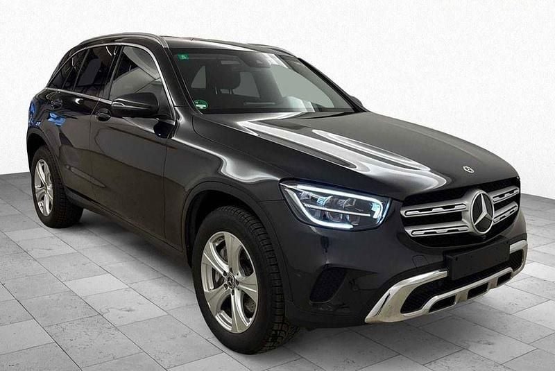 Gebraucht Mercedes GLC300e 320 PS (235 kW) 2021 Grau SUV