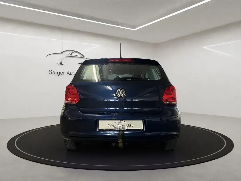Gebraucht VW Polo Trendline 75 PS (55 kW) 2011 Blau Kleinwagen