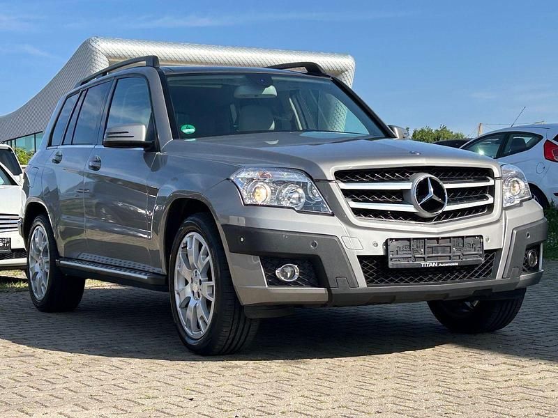 Gebraucht Mercedes GLK320 224 PS (164 kW) 2008 Silber SUV