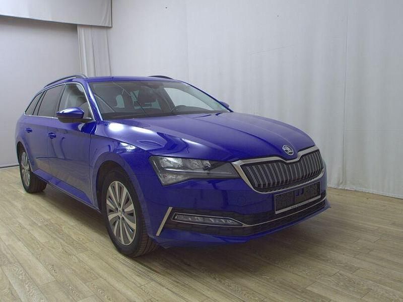 Gebraucht Skoda Superb 218 PS (160 kW) 2021 Blau