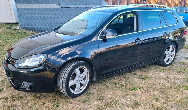 Schwarz Gebraucht 2012 VW Golf VII Kombi | 6.450 € (Superpreis) - Bild 1/4