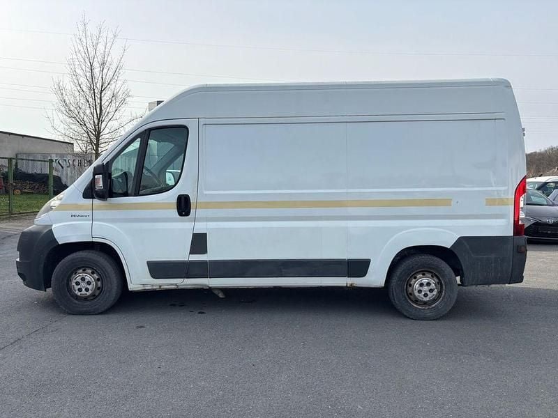 Gebraucht Peugeot Boxer 101 PS (74 kW) 2009 Weiß Van